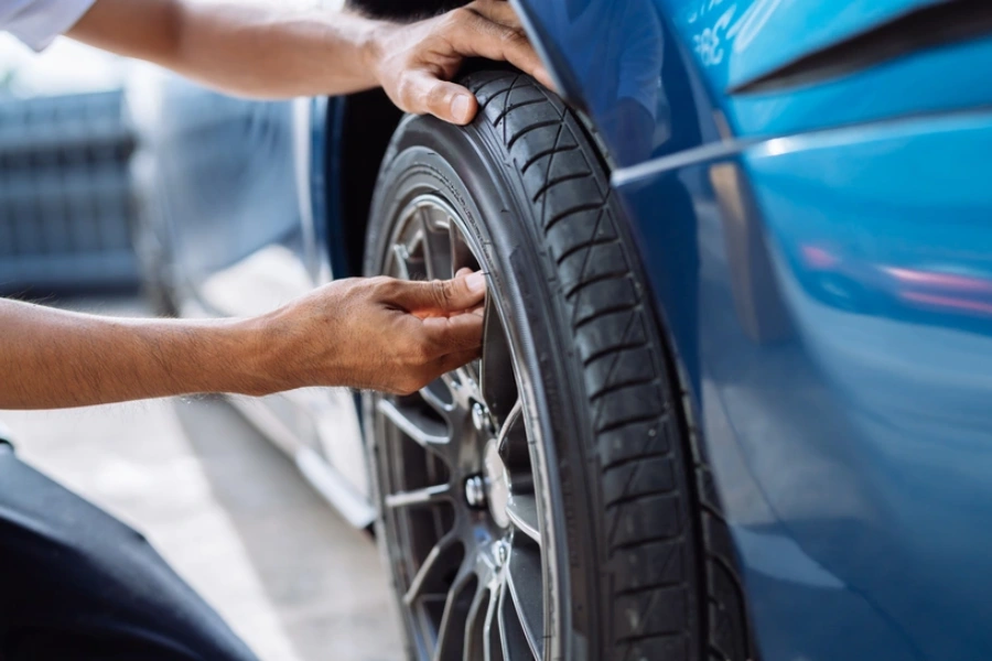 Experienced Mobile Tire Replacement Falls Church, VA Experienced Mobile Tire Replacement Falls Church, VA