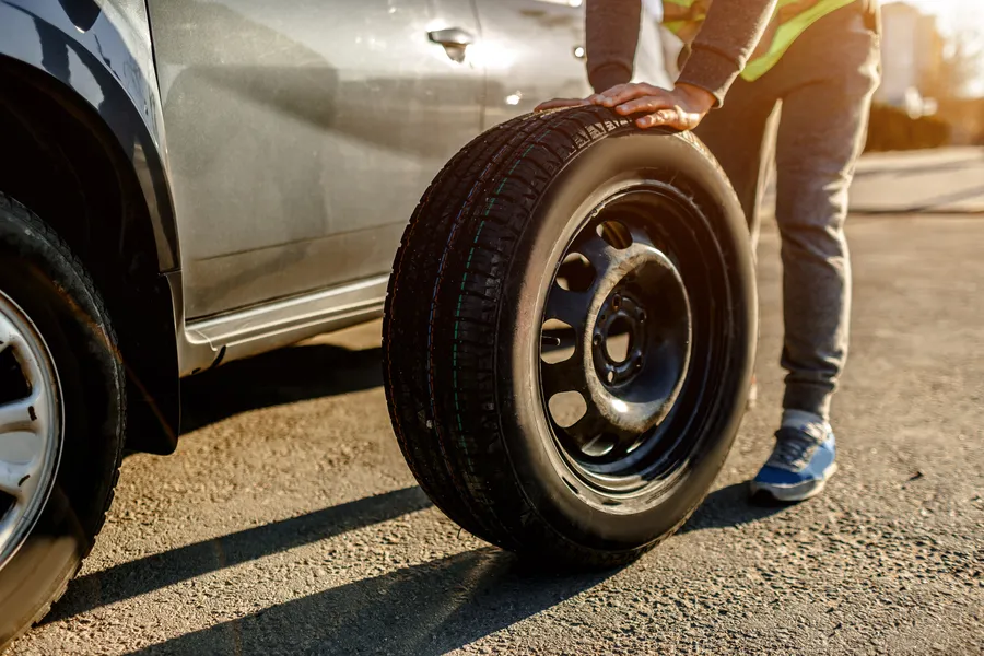 How Mobile Tire Replacement Works in Falls Church, VA How Mobile Tire Replacement Works in Falls Church, VA