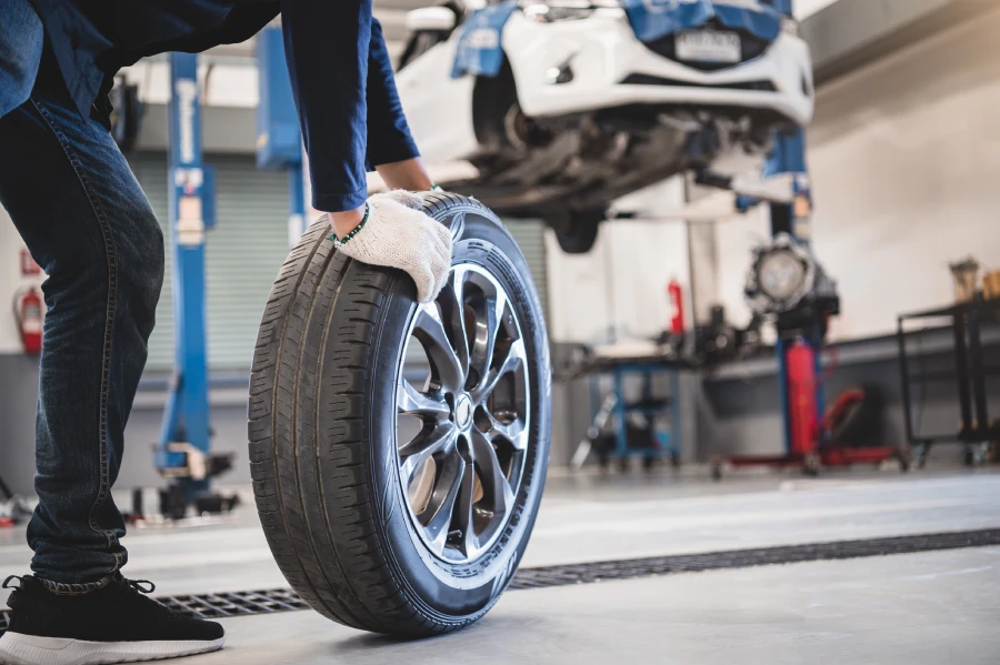 Tire Change Service